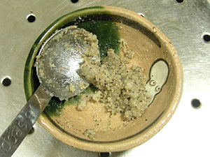 塩、ハチミツ、胡椒